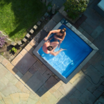 Wave Garda 4/6-Person Square Foam Hot Tub - Image 4